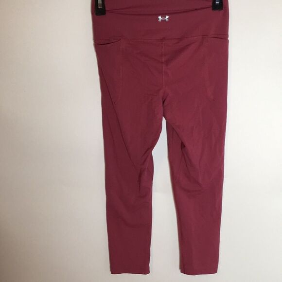 Under Armour Fitted Crop Leggings Sz Small - Picture 3 of 13